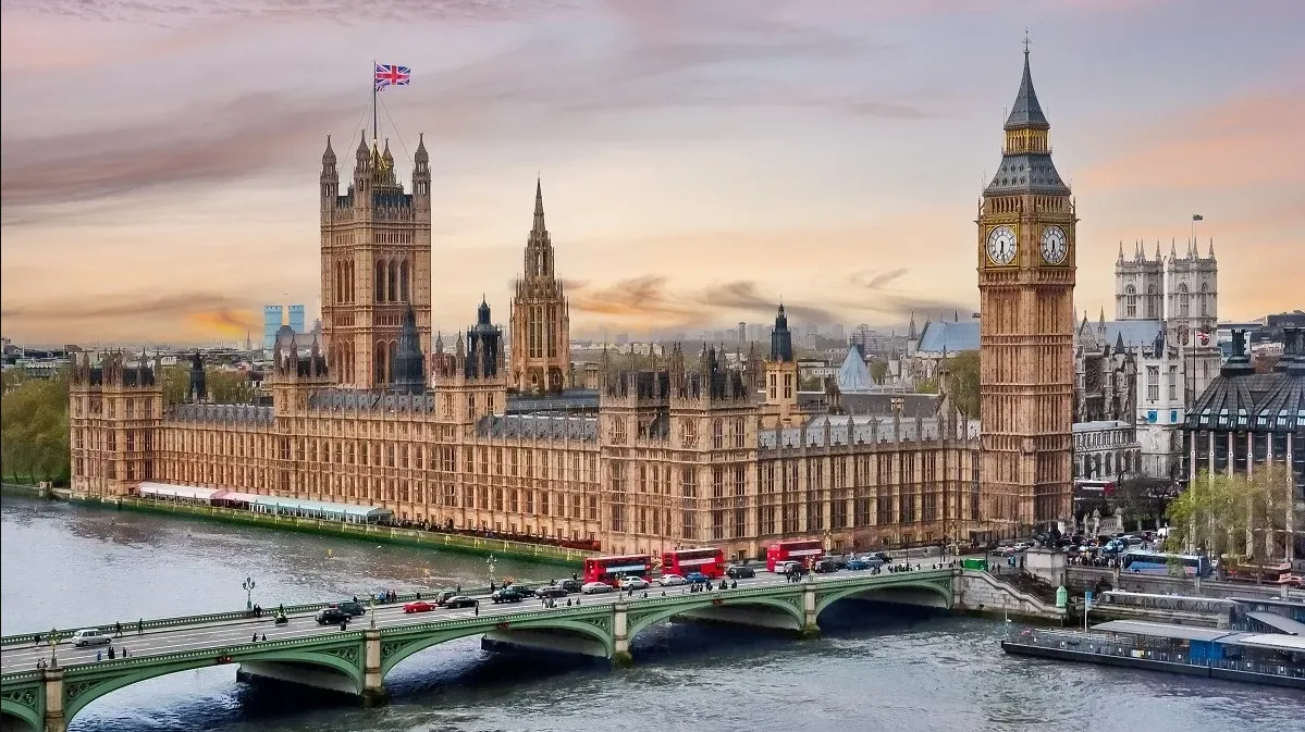 MODERN SCIENCE: CHALLENGES AND PERSPECTIVES